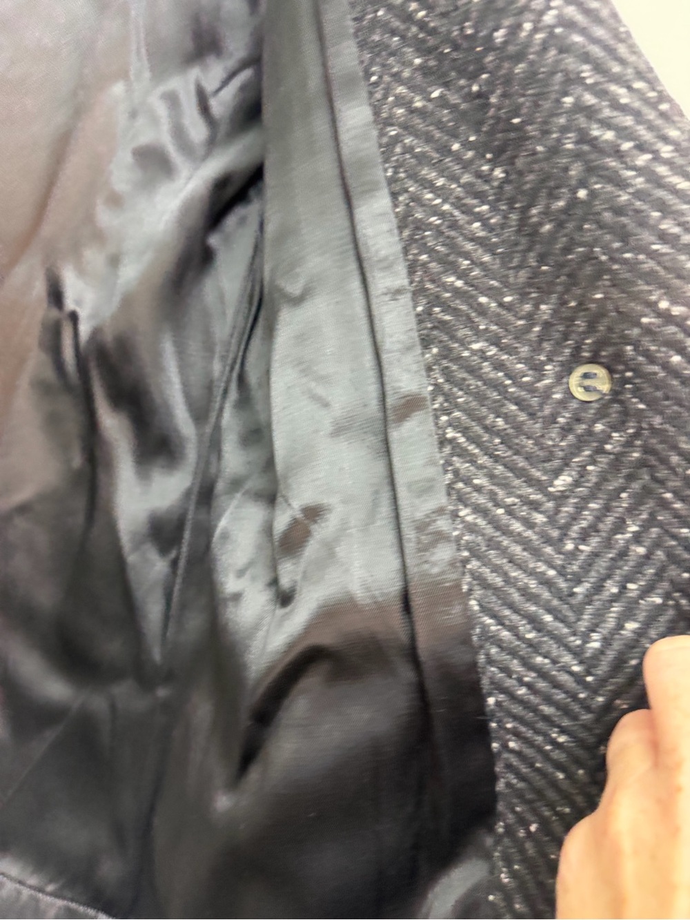 Vintage Collection Élégante Grey Herringbone Wool Blend Coat Size 8 - Picture 14 of 14